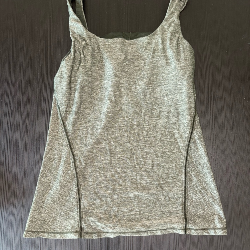 Lululemon Athletica Cream Gold Fitted Tank Top